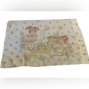 1983 Standard Pillowcase Cabbage Patch Kids Dolls Bunny Flower Butterfly Vintage